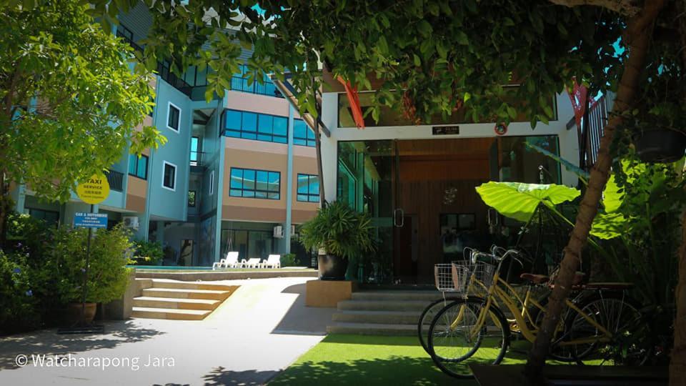 Phuket Airport Place Nai Yang Beach Exterior foto